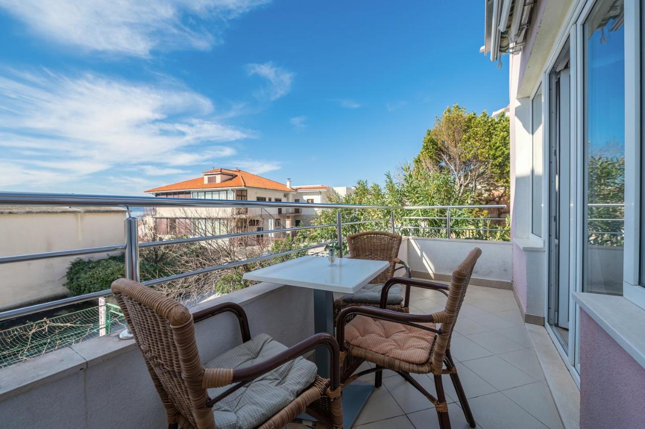 Bilin San Apartman Baška Voda Kültér fotó