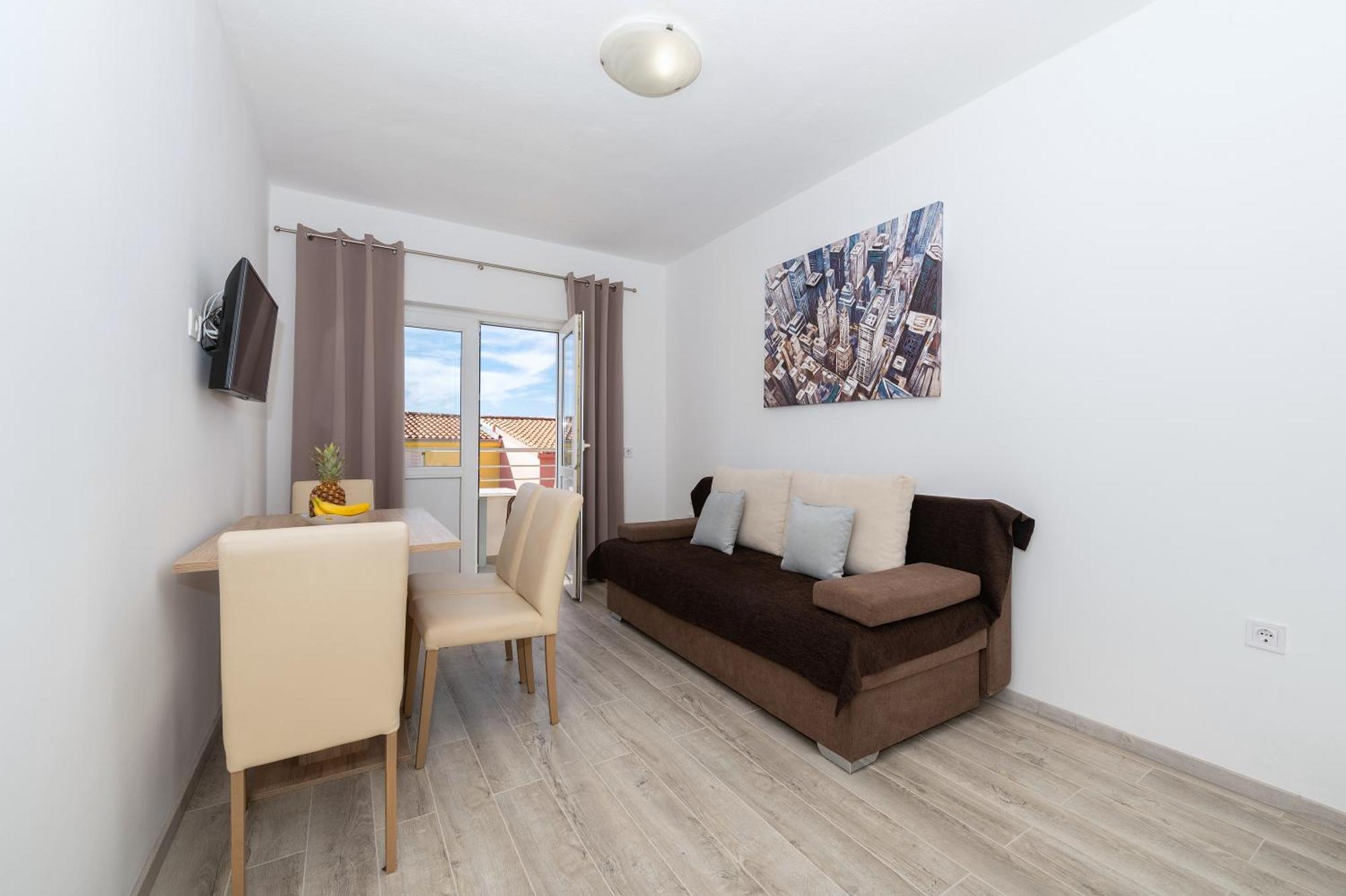 Bilin San Apartman Baška Voda Szoba fotó